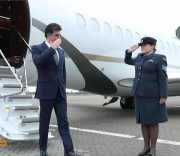 له‌ پایته‌ختی هێڵی گرینچه‌وه‌ به‌ ئاڵای كوردستانه‌وه‌ پیشوازی له‌ سه‌رۆكی هه‌رێمی كوردستان ده‌كرێت