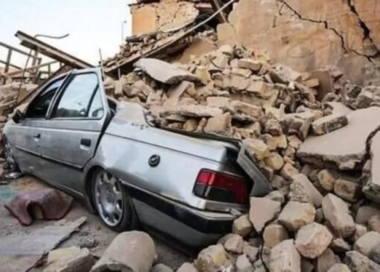 دوو بوومەلەرزەی بەهێز لە یەک خولەکدا باشووری ئێرانیان هەژاند