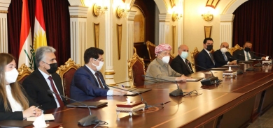 سەرۆک بارزانی لەگەڵ فراکسیۆنی پارتی لە ئەنجوومەنی نوێنەرانی عێراق کۆبۆوە