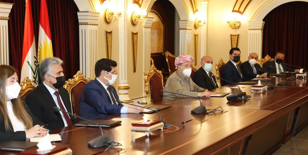 سەرۆک بارزانی لەگەڵ فراکسیۆنی پارتی لە ئەنجوومەنی نوێنەرانی عێراق کۆبۆوە