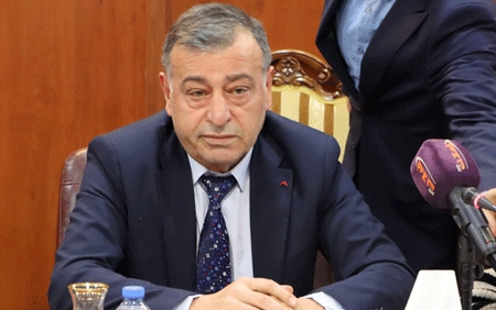 فەرهاد محەمەد  ئەندامی بەشی ڕۆشنبیری و ڕاگەیاندنی پارتی دیموكراتی كوردستان:     دەبێت ئەقڵییەتی پیاوسالاری لە بیركردنەوەی ئافرەتاندا بسڕێتەوە و ئەقڵییەتی مرۆڤسالاری جێگەی بگرێتەوە