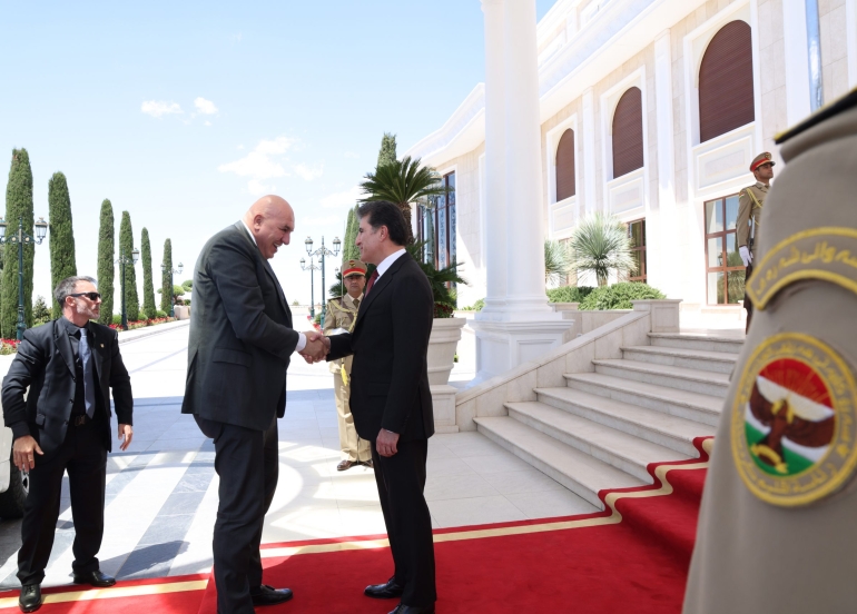 سه‌رۆكى هه‌رێمى كوردستان له‌گه‌ڵ وه‌زيرى به‌رگريى ئيتاليا كۆبووه‌وه‌