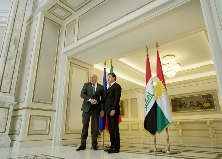 سه‌رۆكى هه‌رێمى كوردستان له‌گه‌ڵ وه‌زيرى به‌رگريى ئيتاليا كۆبووه‌وه‌