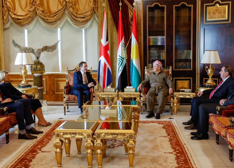 Barzani, UK Ambassador Discuss Iraq Politics and King's Coronation