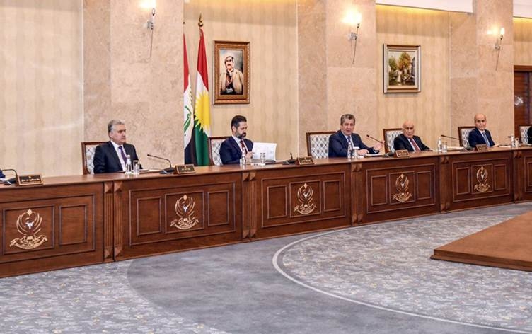 أربيل تدعو بغداد لحل مشكلة متقاضي الرواتب بإقليم كوردستان جذرياً