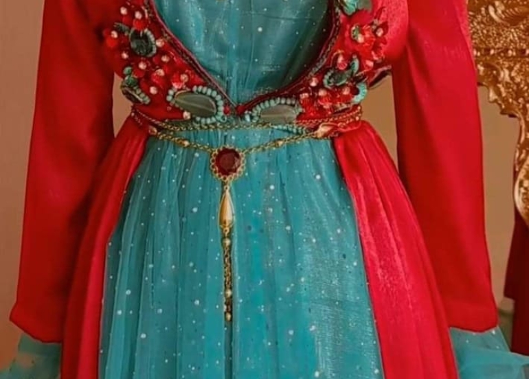 ســەنــا تـــەهـــا :  پێویستە ئافرەت پشت بە تواناكانی خۆی ببەستێت و چاوەڕوان نەبێت یەكێك یارمەتی بدات