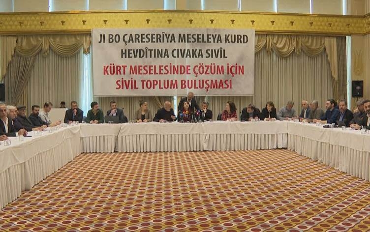 AMED - Saziyên sivîl bangî PKK û hikûmetê kir: Divê çek bên bêdengkirin