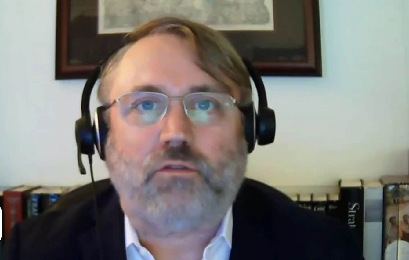 أوليفانت: تريد واشنطن أن تكون العلاقات جيدة بين أربيل وبغداد