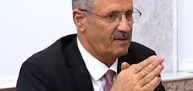 عبد الغني: ناقشنا مع وزارة الموارد الطبيعية تعديل عقود الشركات النفطية