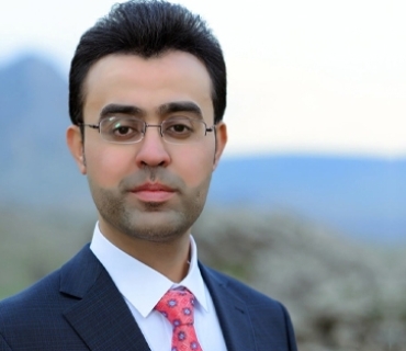 شـــەڕی دیدگـاکان: مامۆسـتا بەرامبـەر ڕاهێنـەر لە کوردسـتانی عێـراق