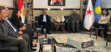 Şandeya DEM Partî û DBPyê bi PYDyê re civiya