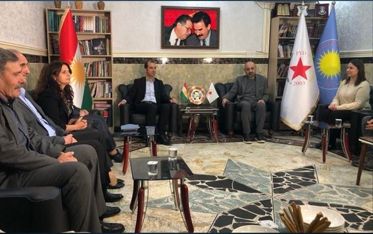 Şandeya DEM Partî û DBPyê bi PYDyê re civiya