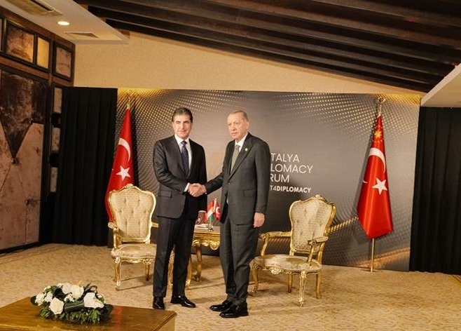 نيجيرفان بارزاني خلال لقائه مع أردوغان: عملية السلام فرصة يجب على الجميع أخذها بجدية تامة