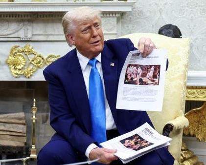 ترمب يستخدم صورة من الكونغو دليلا على قتل جماعي للبيض في جنوب أفريقيا