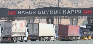 حركة المسافرين البرية بمعبر إبراهيم الخليل تزداد 40% جراء الحرب الإيرانية الإسرائيلية