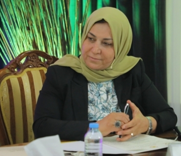 پ.د.نەزاكەت حسێن ئەندامی بازنەی گفتوگۆ:     هونەر  قورسایی ناسنامەی  هەر میللەتێك  هەڵدەگرێت