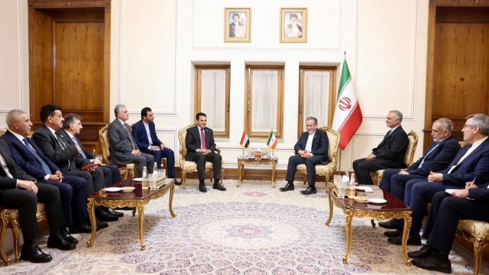 Rêber Ehmed û berpirsên payebilind ên Îranê rewşa ewlehiya navçeyê nirxandin