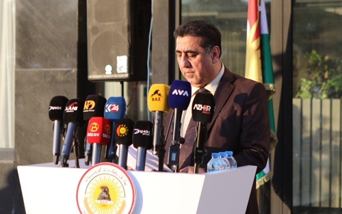 پ.د ئەحمەد قاسم محەمەد سەرۆكی لیژنەی ئۆڵمپی لقی دهۆك: وەرزش پردێكی پتەوە كە نەتەوەكان بە یەكەوە دەبەستێتەوە و بەهاكانی هاوكاری و لێبوردەیی و ئاشتیی جیهانی بەهێز دەكات