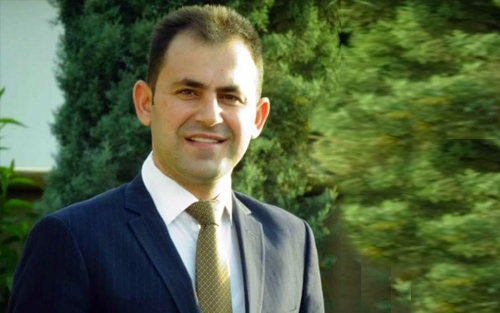 ئــایـــە هـــەمــــوو ســـەرکـــردەک سیاسیە؟