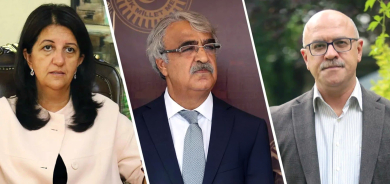 Şanda Îmraliyê ya DEM Partiyê ligel şanda AK Partiyê û Bahçeli civiya