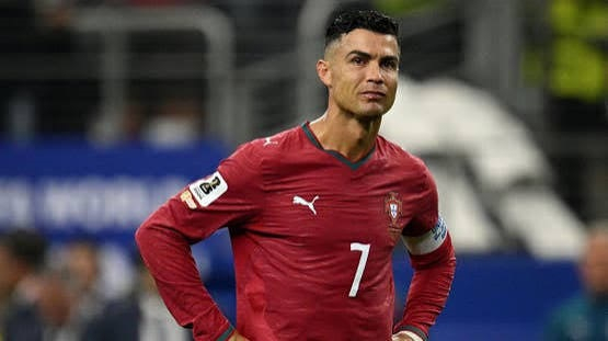 شرارة الخلاف مع خيسوس تدفع رونالدو لمغادرة منتخب البرتغال وتنازل اضطراري عن الرقم 7