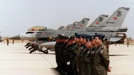 لم ينجُ أحد.. تركيا تقصف سيارتين للعمال الكوردستاني قرب دهوك