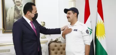 Parêzgarê Hewlêrê pêşwazî li wî polîsê tirafîkê kir