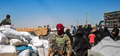 رغم إصرار نينوى على الرفض.. الحكومة العراقية تعتزم نقل عوائل داعش إلى الجدعة