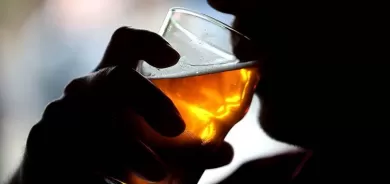 الإفراط بتناول الكحول: يقلص متوسط العمر