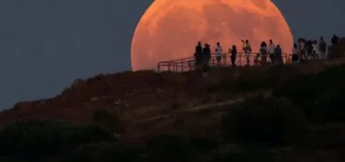 كاتی دەركەوتنی 