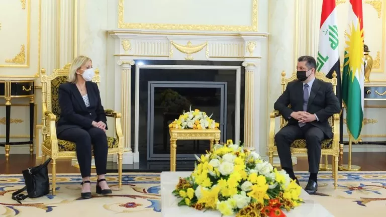 Serokwezîr li gel şandeke Fransî civiya