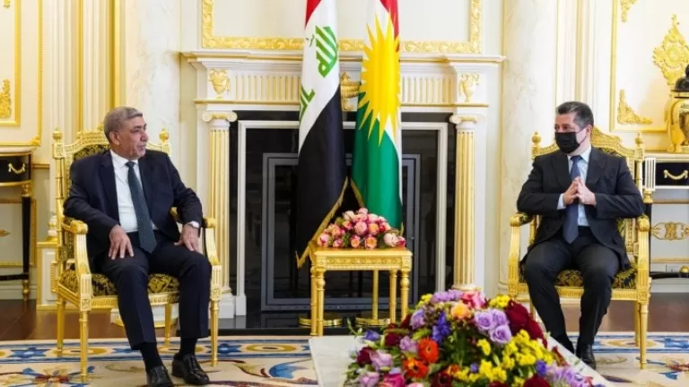 Serokwezîr li gel şandeke tevgera Sedir civiya