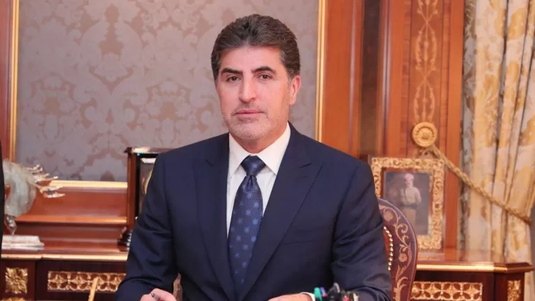 Serokê herêmê pîrozbayî li YNKê dike