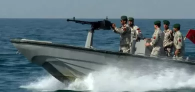 بحرية وجوية.. حادثتان عسكريتان خلال يوم في إيران