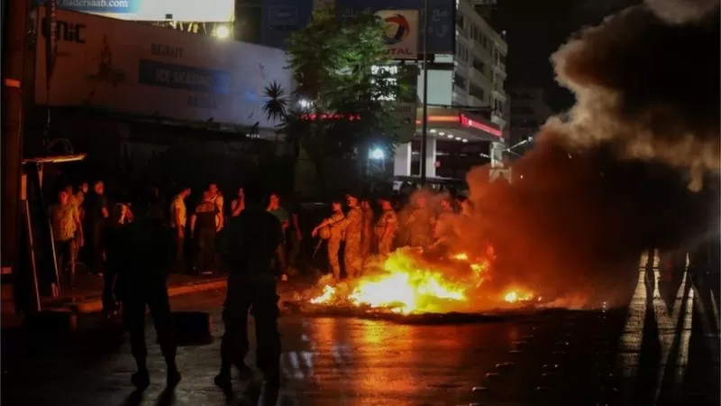 الأزمة الاقتصادية في لبنان: حسان دياب يحذر من 