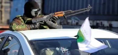 تقرير أمريكي يحذّر: النظام السياسي العراقي يتجه نحو الانهيار نتيجة السلاح المنفلت