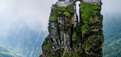 ناوچەیەكی گەشتیاری و دڵفڕێن لە چین