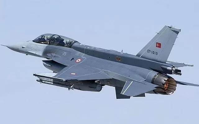 توركيا په‌لامارى كه‌مپى مه‌خموور ده‌دات و ئه‌مريكا هوشدارى ده‌دات