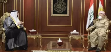 سەرۆك بارزانی پێشوازی لە شێخێكی هۆزی شەمەڕ دەكات