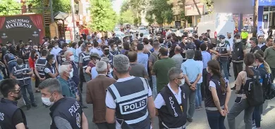 Li Diyarbekirê ahenga zimanê Kurdî hat astengkirin