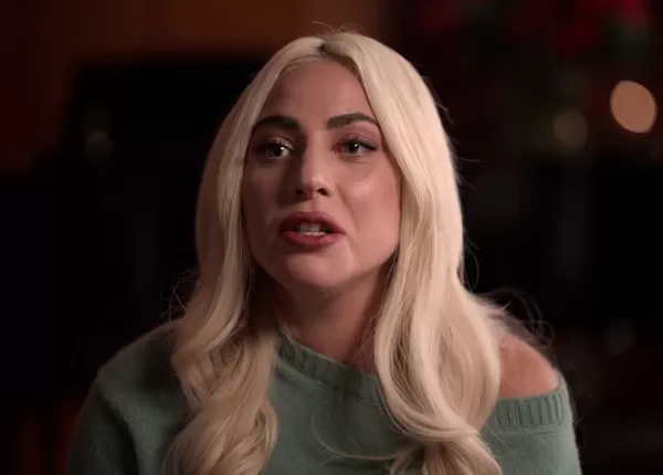 لەیدی گاگا نهێنییەكی گەورەی ئاشكرا كرد