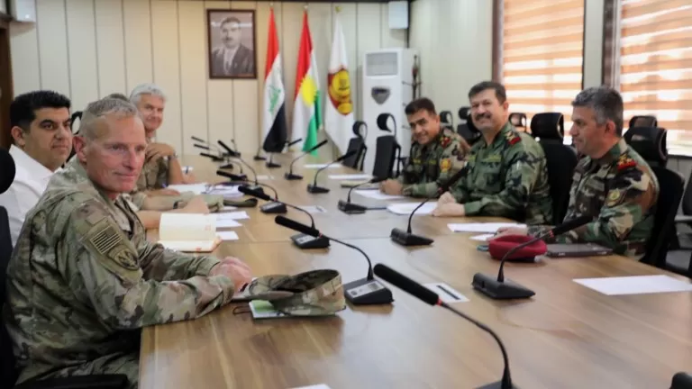 Şêwirmendên pêşmerge û hevpeymanan civiyan