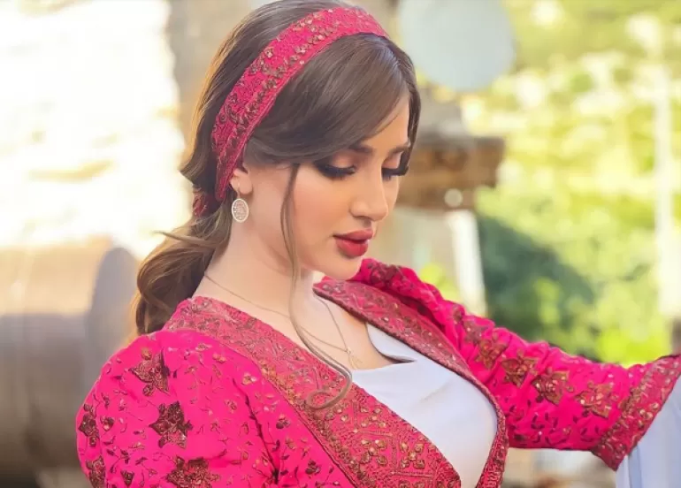 سەمیرە كارزان چەند وێنەیەكی نوێی خۆی بڵاوكردەوە