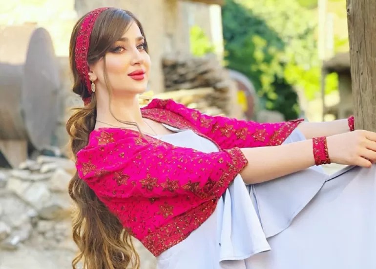 سەمیرە كارزان چەند وێنەیەكی نوێی خۆی بڵاوكردەوە