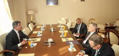 وزير النفط يؤكد على زيادة فرص الاستثمار للشركات العالمية في العراق