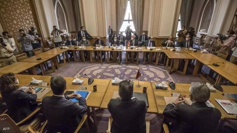 بعد أيام من 