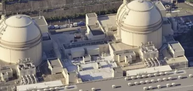 Iraq announces its intention to build 8 nuclear reactors