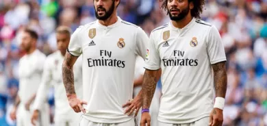 هه‌شت یاریزان ریزى یانه‌ى شاهانه‌ جێده‌هێلن