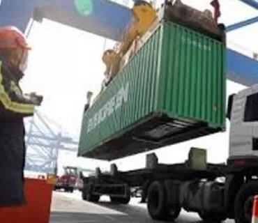 ئەم ساڵ مۆڵەتی ھێنانی کەلوپەل بە پتر لە دوو ھەزار بازرگانی كوردستان دراوە