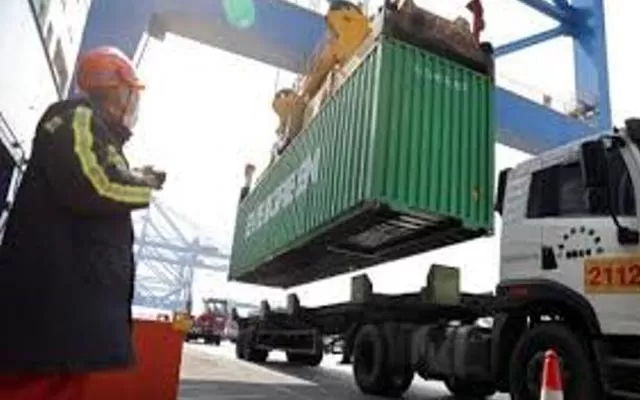 ئەم ساڵ مۆڵەتی ھێنانی کەلوپەل بە پتر لە دوو ھەزار بازرگانی كوردستان دراوە